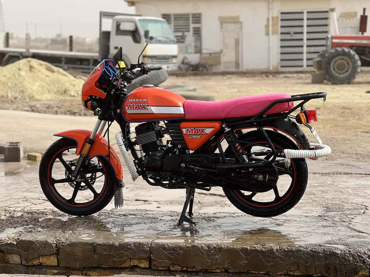 معرض السليطي
دايون ماكس موديل ٢٣ برتقالي كفاله عامه شرط
اوراق اصولي جاهزه باسمي بوجهك كبل رقم
دراجه احله من الصوره فول نعومه.
مكاني قلعه سكر عكيل
السعر مليون ٩٠٠ وبيه مجال
***********
***********
