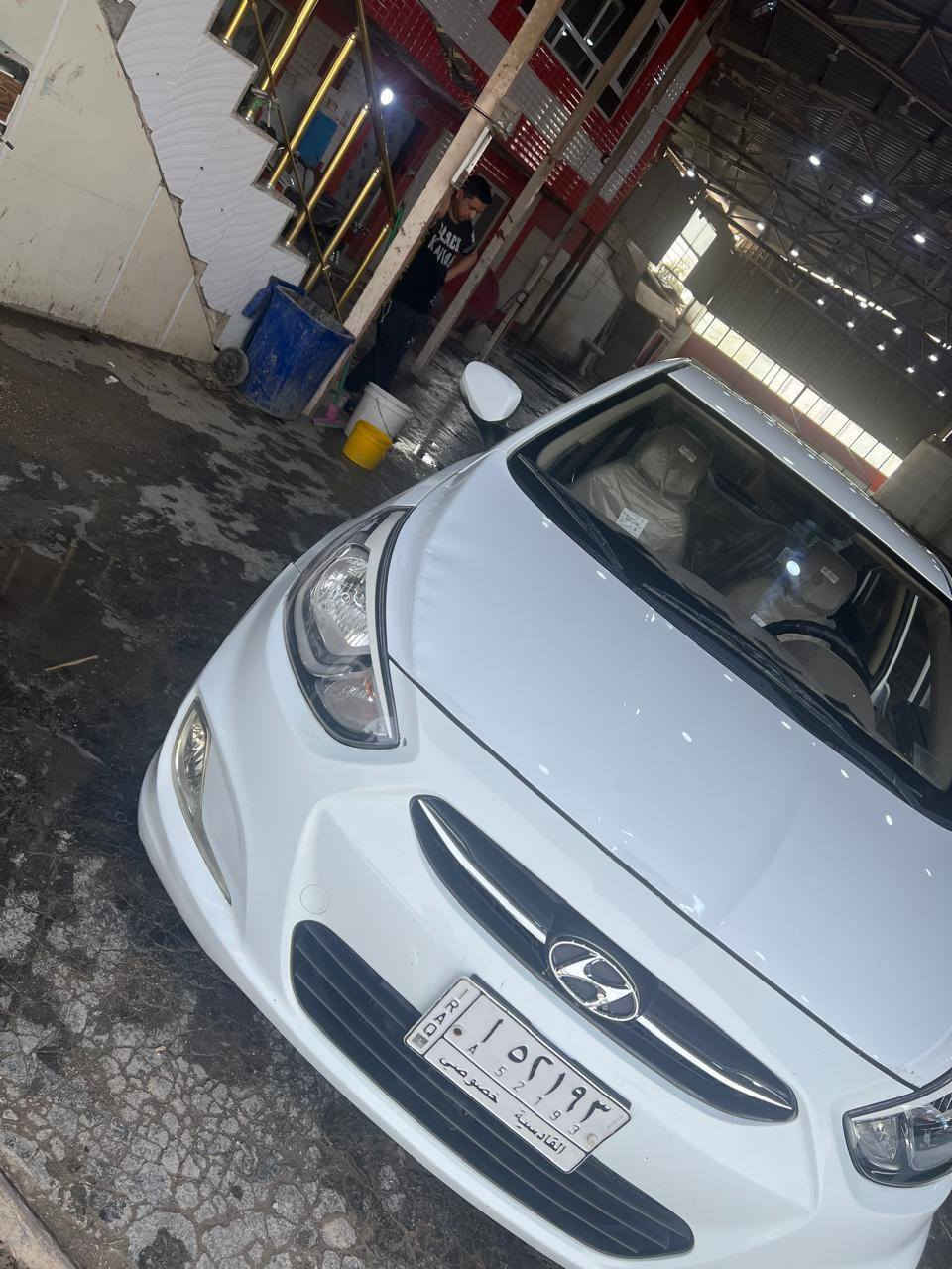 سلام عليكم ٢٠١٦ خليجي كفاله عامه سياره جديده معنه الكلمه السعر ١٠٠ وبيه مجال رقم ***********
