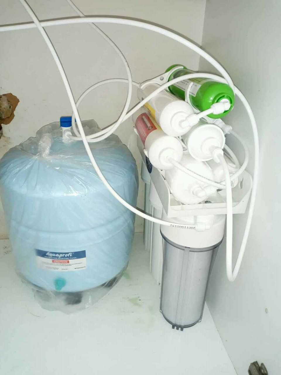 يوجد كافة انواع الفلاتر المنزليه
باأسعار مناسبه فلاتر مراحل متعدده
انواع تركي وفيتنامي وصيني
صيانة موقعيه
تغير مصافي كافة انواع الفلاتر
تصليح كافة انواع الفلاتر
اللاستفسار ***********
***********
