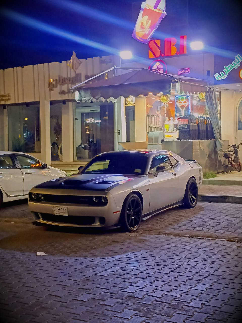 جالنجر 2012
محدث 20
Sxt 
اربع قطع صبغ
اتصل للاستفسار ***********
