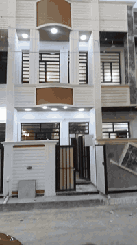 🌍للبيع. 50 متر 3 نوم 
الموقع: بغداد _ الدورة _ ابو دشير
📌شارع النفط قرب مدرسة الفيالق 

تفاصيل العقار 
✅المساحة:50متر
مواصفات البناء 
☑3غرف نوم واسعة 
☑استقبال مريح 
☑مطبخ بتصميم عصري.
☑صحيات عدد(2)
☑تشطيب درجة  مع جميع الخدمات 
🔴ملاحظة :الدار يسلم فورآ جاهز
🔴البيع مباشر من المالك
📜نوع العقار: طابو زراعي _ سند 25_ إقرار محكمة _ 
بناءً 2025
للإستفسار 
📲مراسله الحساب مسنجر
*********** واتساب
