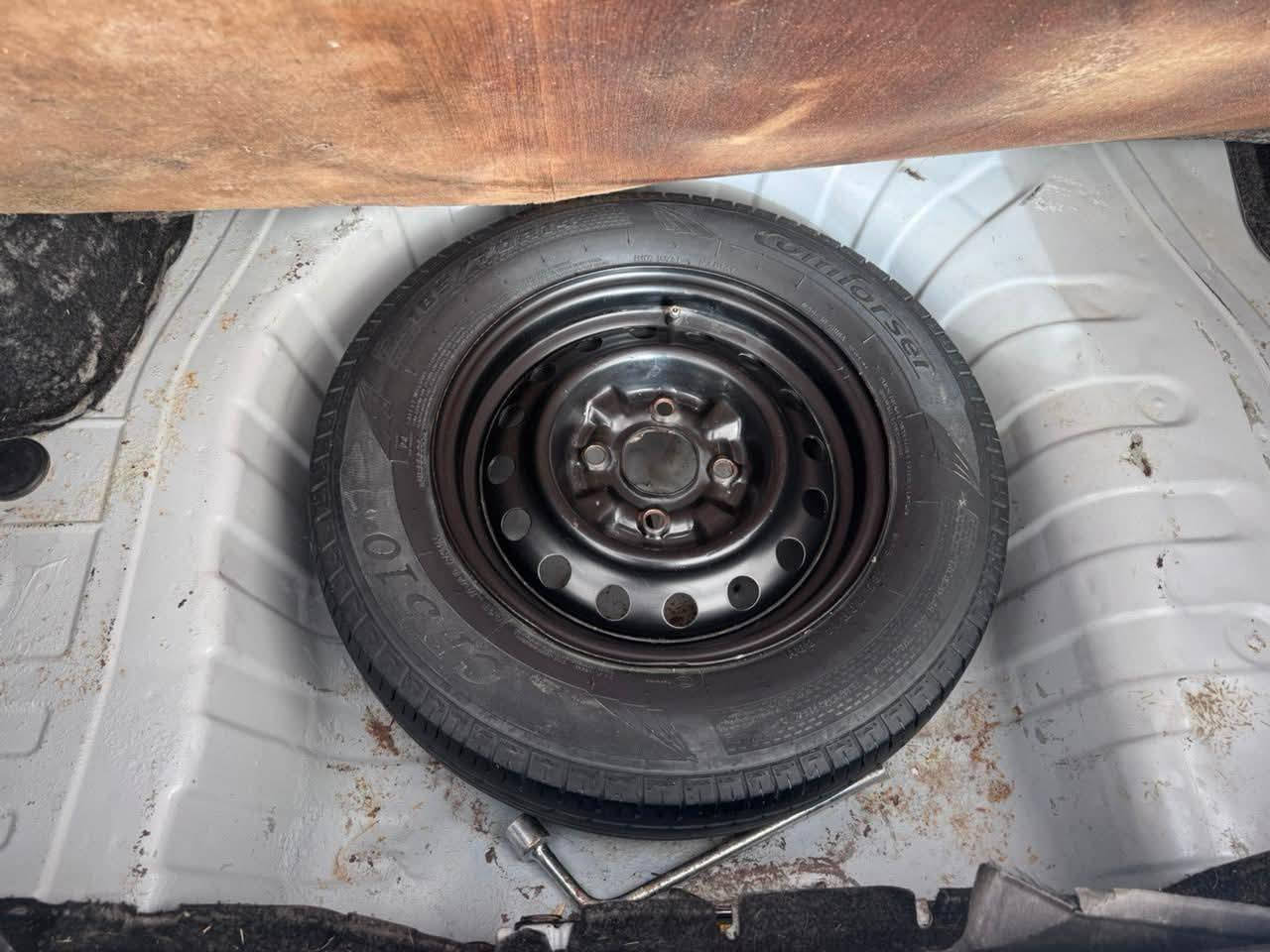 السلام عليكم سني ٢٠٠١كير محرك شرط ترهم بمقدمه والباقي أقساط وترهم نقد مكاني بروانه ***********
