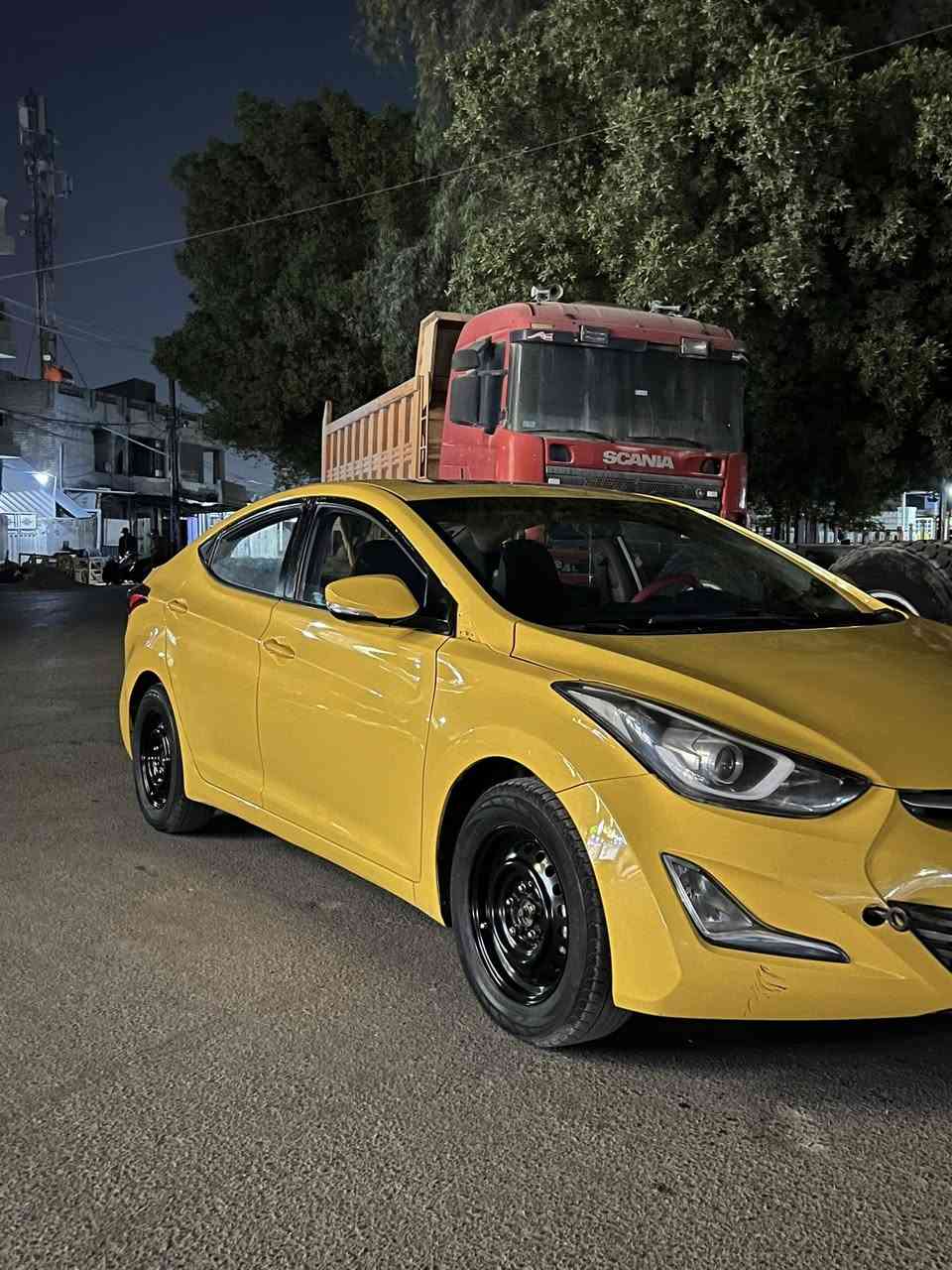 لنترا البيع موديل2014خليجي العنوان بغداد المشتل سعر 110  رقم *********** محرك 1800
