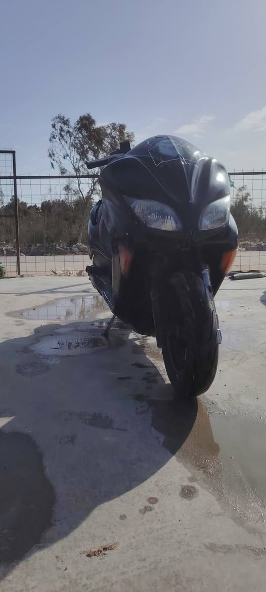 سلام عليكم دراجه فورزه 09 مكفوله من كلشي اسويلك مكاتبه مكتب السعر 950 وبيها مجال استفسار خاص او  ***********
