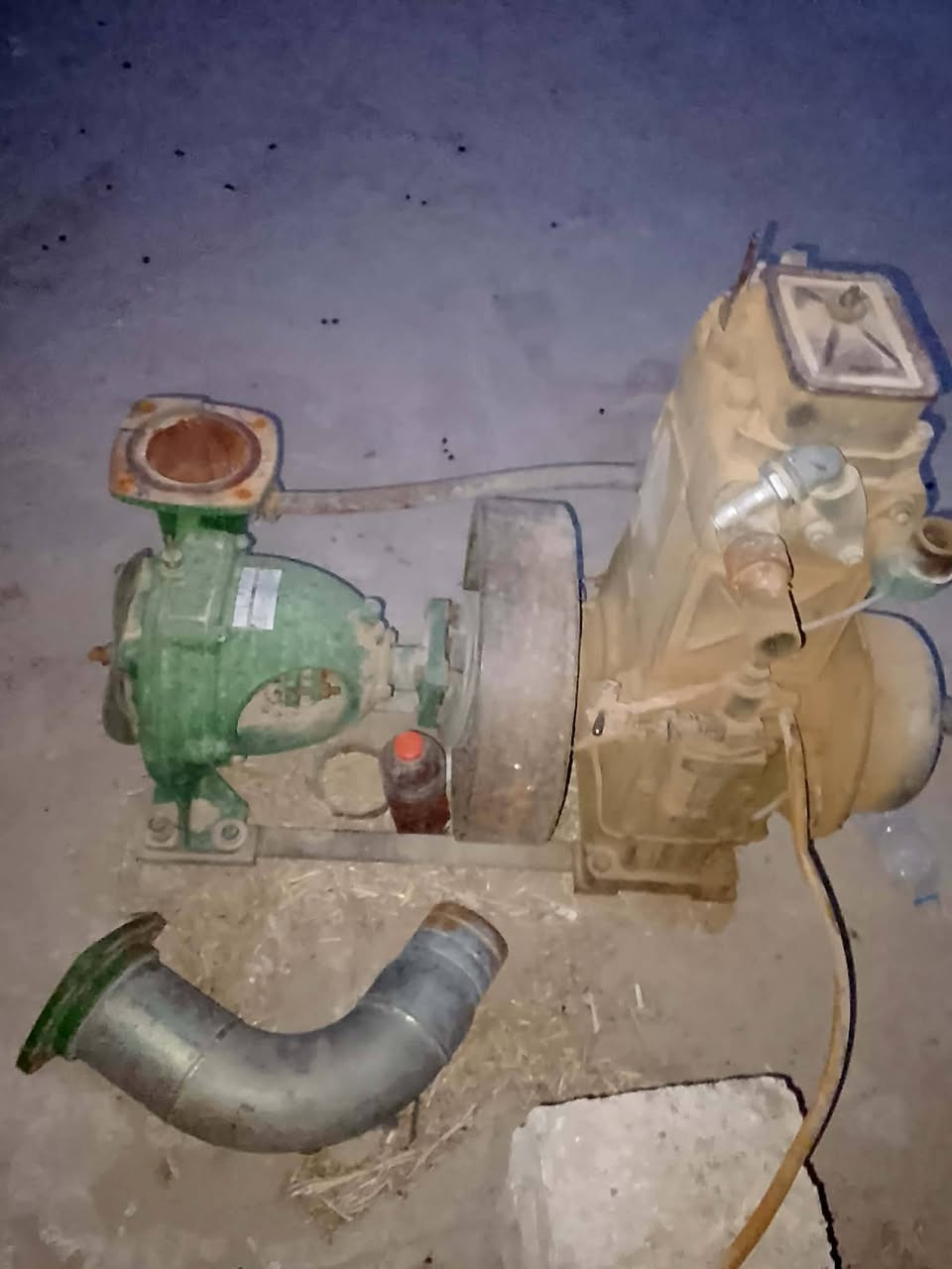 سلام عليكم يوجد ماطور البيع مكان ديالى جلولاء سعر 350على.كل.عيب.***********
