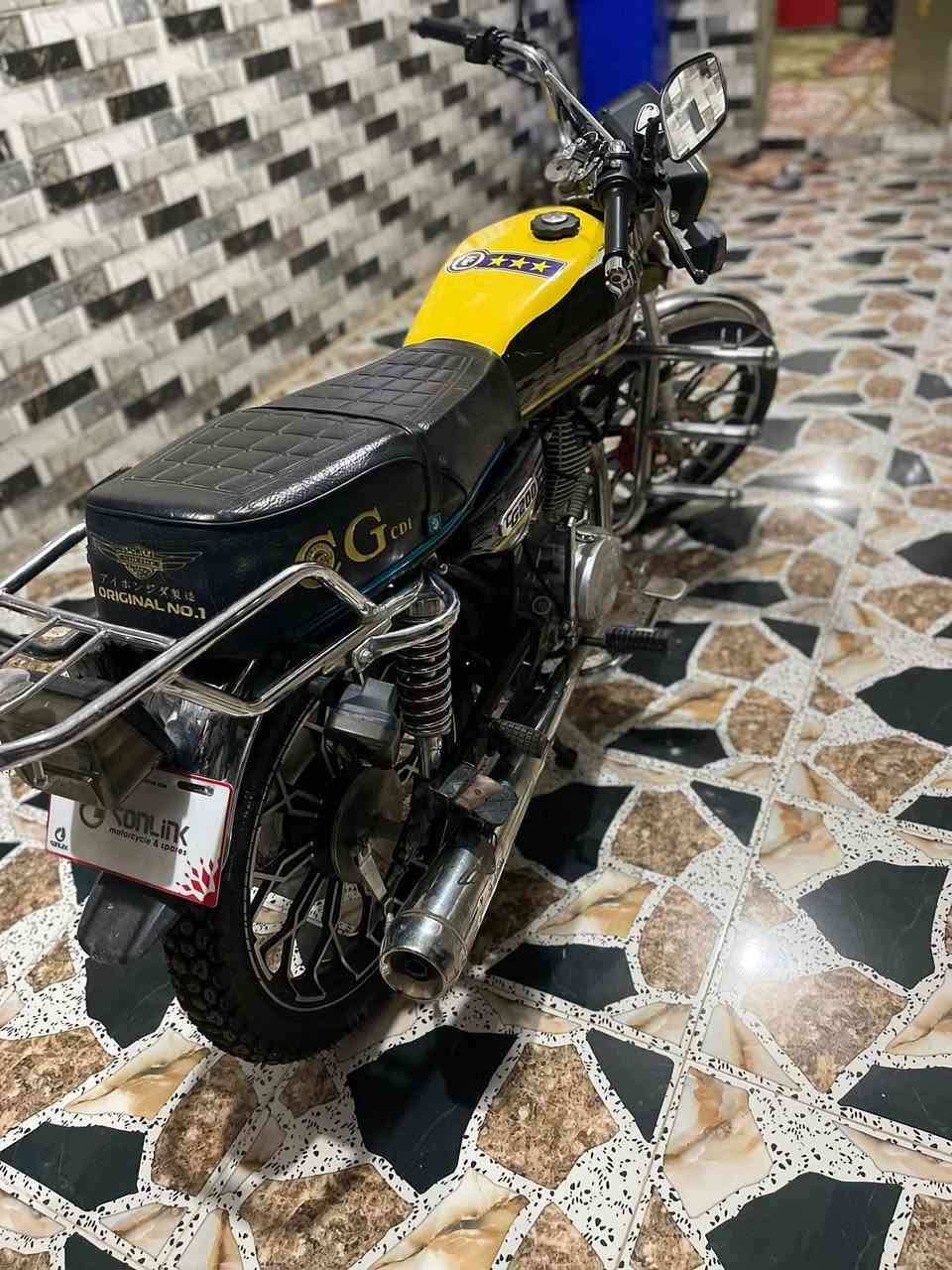 سلام عليكم  موطور للبيع الموديل 24 محرك 200 مكاني حصيبه تواصل *********** السعر 650 او مراوس
