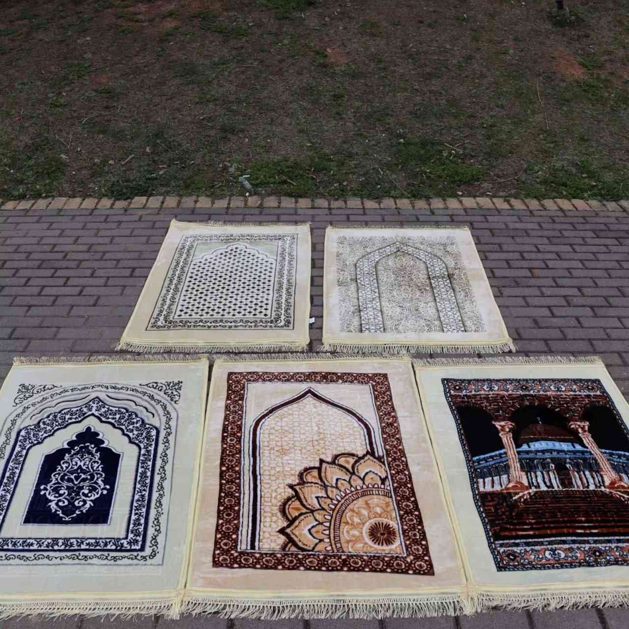مصلايه ثقيل
اصليه ومبطنه💯

سعر القطعه 4 الف

قطعتين بسعر 7 الف


**إذا كنت صاحب هذا الإعلان وتريد حذفه لأي سبب، رجاءا أرسل رسالة إلى الدعم الفني**