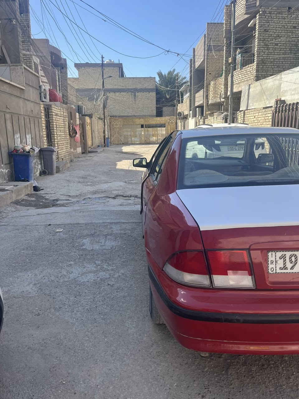 السلام عليكم سمند 2012 رقم كربلاء باسمي السياره مصبوغه عام اثر جراد وعندي فيديو قبل الصبغ مكفوله من الضربه والتبديل السعر 37  بيها مجال مكاني بغداد بالامين الثانيه ***********
