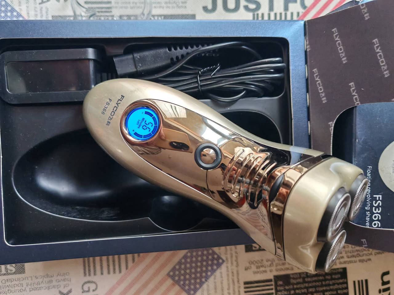 ماكينة حلاقة ثلاثيه شحن جديده السعر ٣٥


**إذا كنت صاحب هذا الإعلان وتريد حذفه لأي سبب، رجاءا أرسل رسالة إلى الدعم الفني**