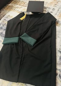 زي تخرج • للبيع