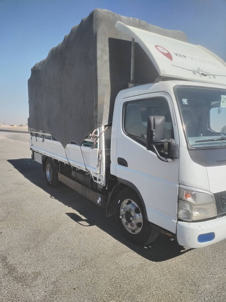 سلام عليكم كنتر للبيع 2013 صبغ باب السايق السعر190 الاستفسار ***********
