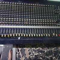 ميكسر اندونيسى • ٣٢ قناة • حالة ٨٥٪