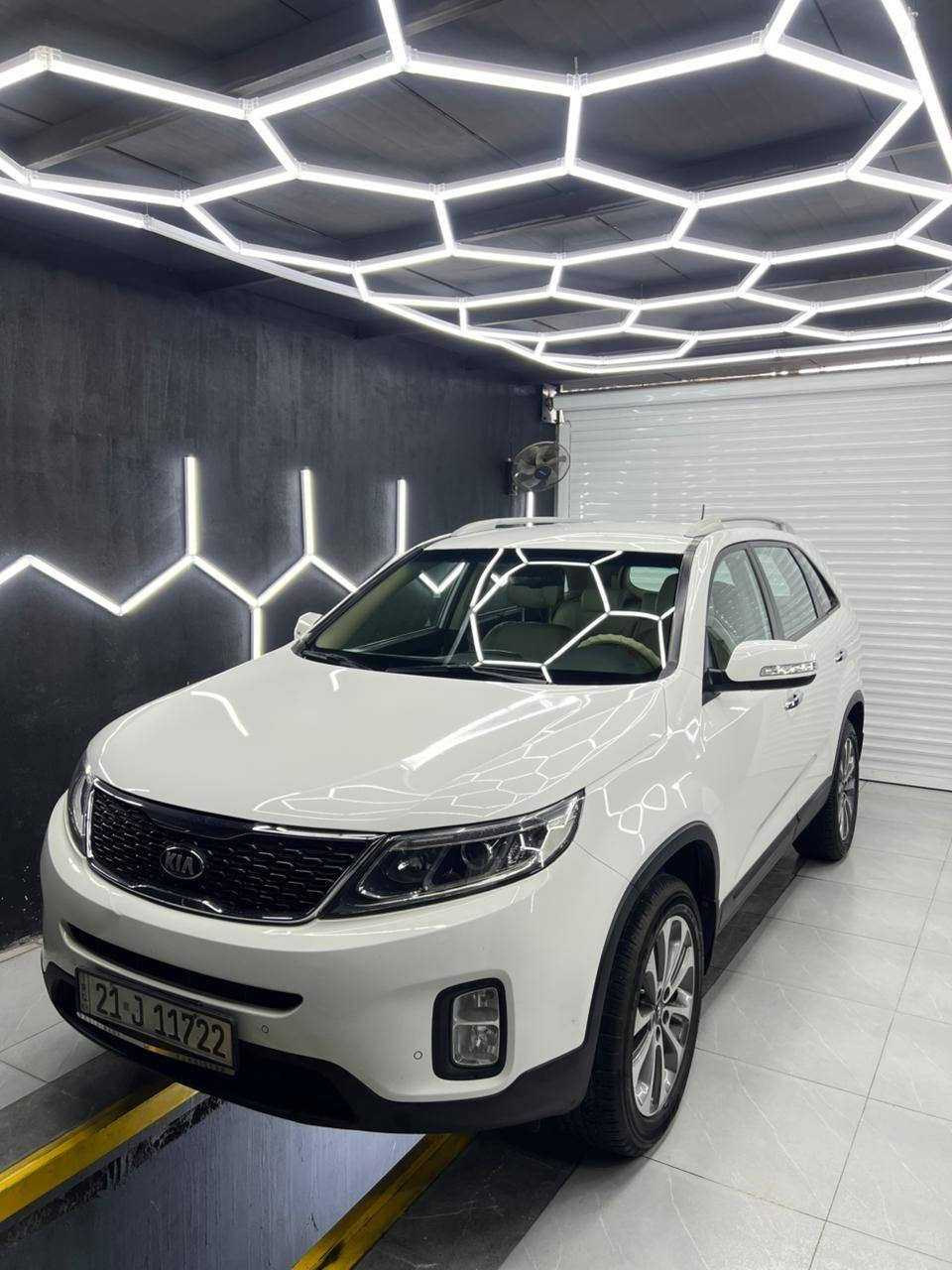 كيا سورينتو موديل 2014 سنويه رقم جديد ضرر جامرلغ سكن و ٣ قطع تعديل شبر ماشيه ١٢٩ محرك ٤ مفتوح عنوان كركوك سعر 165 للستفسار***********
