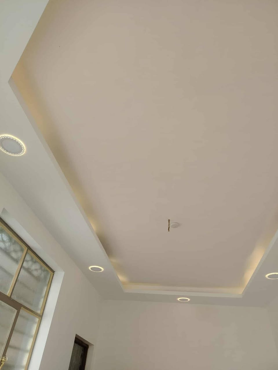 للبيع بيت مساحه 100م بحي الميلاد الجديد الحولي شارع 30 كفه سوك مباشر خلف التجاري بناء2026مامسكون ابد وبناء درجه اول أمانته الله ورسوالله الله يمهل لياخذه صبه كونكريت طابوق نهروان وسيراميك وسكف كله جمس بورد سطح مطبك شتايكر الطفيلي لبيت كله لوح وسيراميك ولارض كاشي درجه أوله
 وابد مامسكون وكله درجه أوله ومفتوح ع شارع العام تبليط واصله ورابط مجاري ومأساس كامل
سعر 100 مليون وبي مجال


**إذا كنت صاحب هذا الإعلان وتريد حذفه لأي سبب، رجاءا أرسل رسالة إلى الدعم الفني**