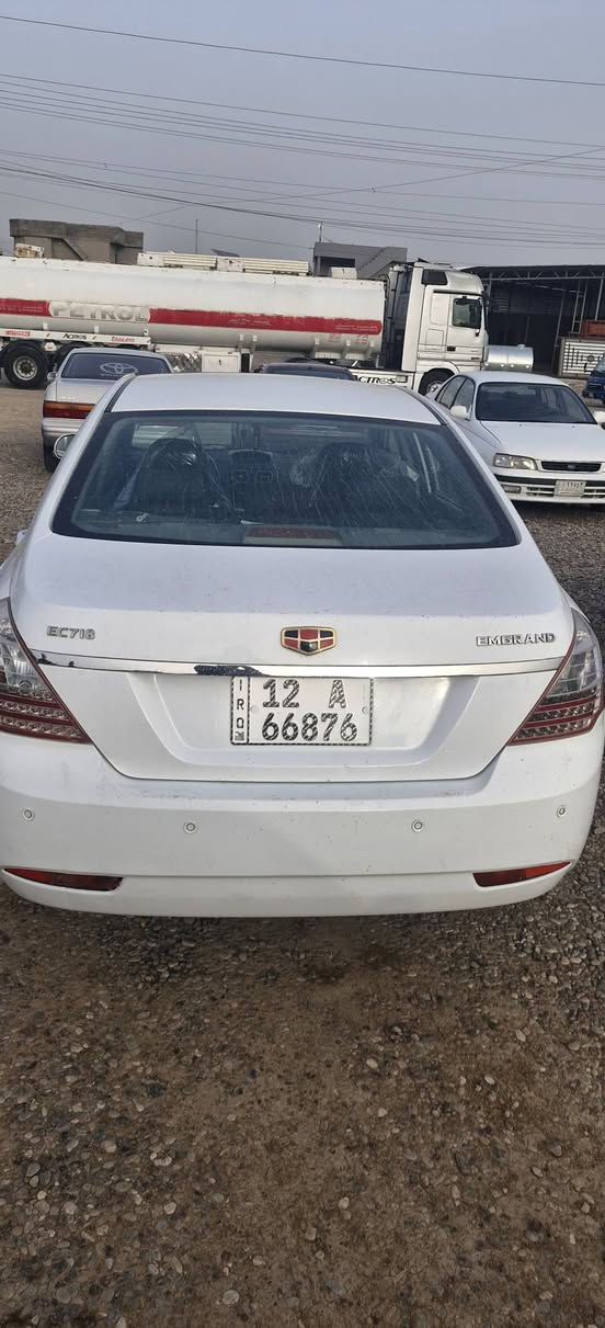 السلام عليكم
امكراند C7 رقم نينوى دولي بأسمي شرط التحويل سيارة جديدة ماشيه ١١١ كلها شغالة السعر ٦٨ ورقه و يرهم مراوس اخذ فرق انطي فرق كلشي يرهم مكان السيارة الموصل ناحية القيارة للإستفسار الاتصال على الرقم التالي ***********
