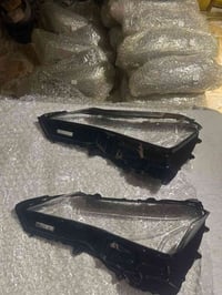 لكزس UX • لايت • كمية محدودة