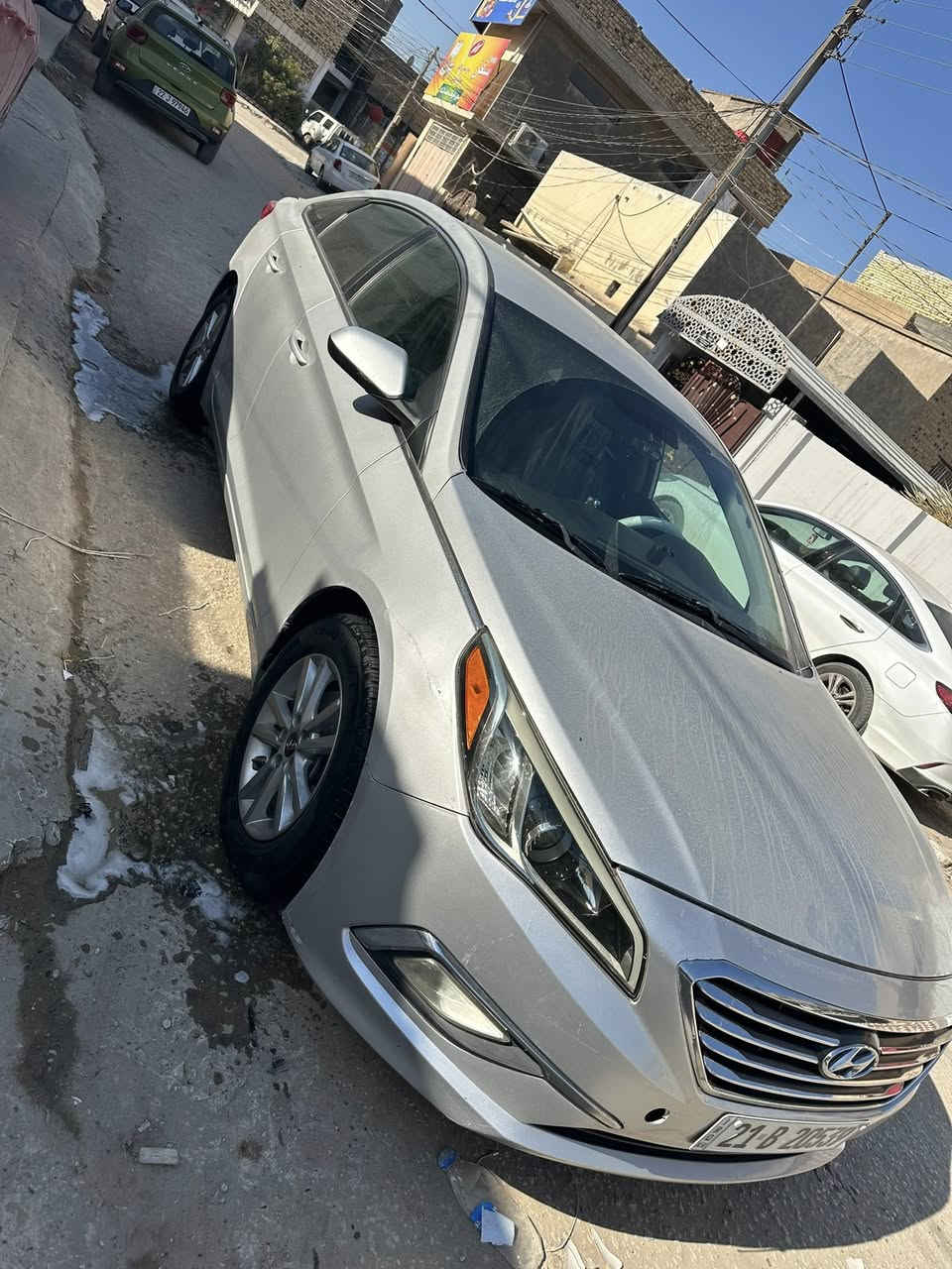 السلام عليكم سوناتا للبيع او مراوس حسب القناعه سعر 128 وبيه مجال بسيط حك جيتك فقط موديل 2017 سياره جديده وجاهزه للاخير ماشيه 81 ميل ب امريكا ماشيه 61 ميل يعني بل عراق ماشيه بس 20 ميل سياره تخبل نصيته بيه ٣ قطع صبغ بنيد وباب خلفيه جهت الصدر وجاملغ جهت الصدر خلفي صار بيهن شخط وصبغتهن بيدي سياره بيه منضومه زنون نهار تخم تاير جديد غرفه جديده شاشه تحكمات ستيرن نص مواصفات سياره مكاني بابل 
***********
