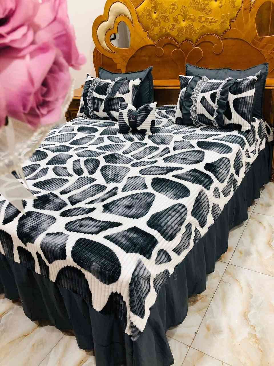 فرشه نفرين خاولي شتائي
٤ وجوه مخاد وكوشه فيونكه
🤍🖤
السعر ١٥
يوجد خدمه توصيل محافظات🚗
@إشارة


**إذا كنت صاحب هذا الإعلان وتريد حذفه لأي سبب، رجاءا أرسل رسالة إلى الدعم الفني**