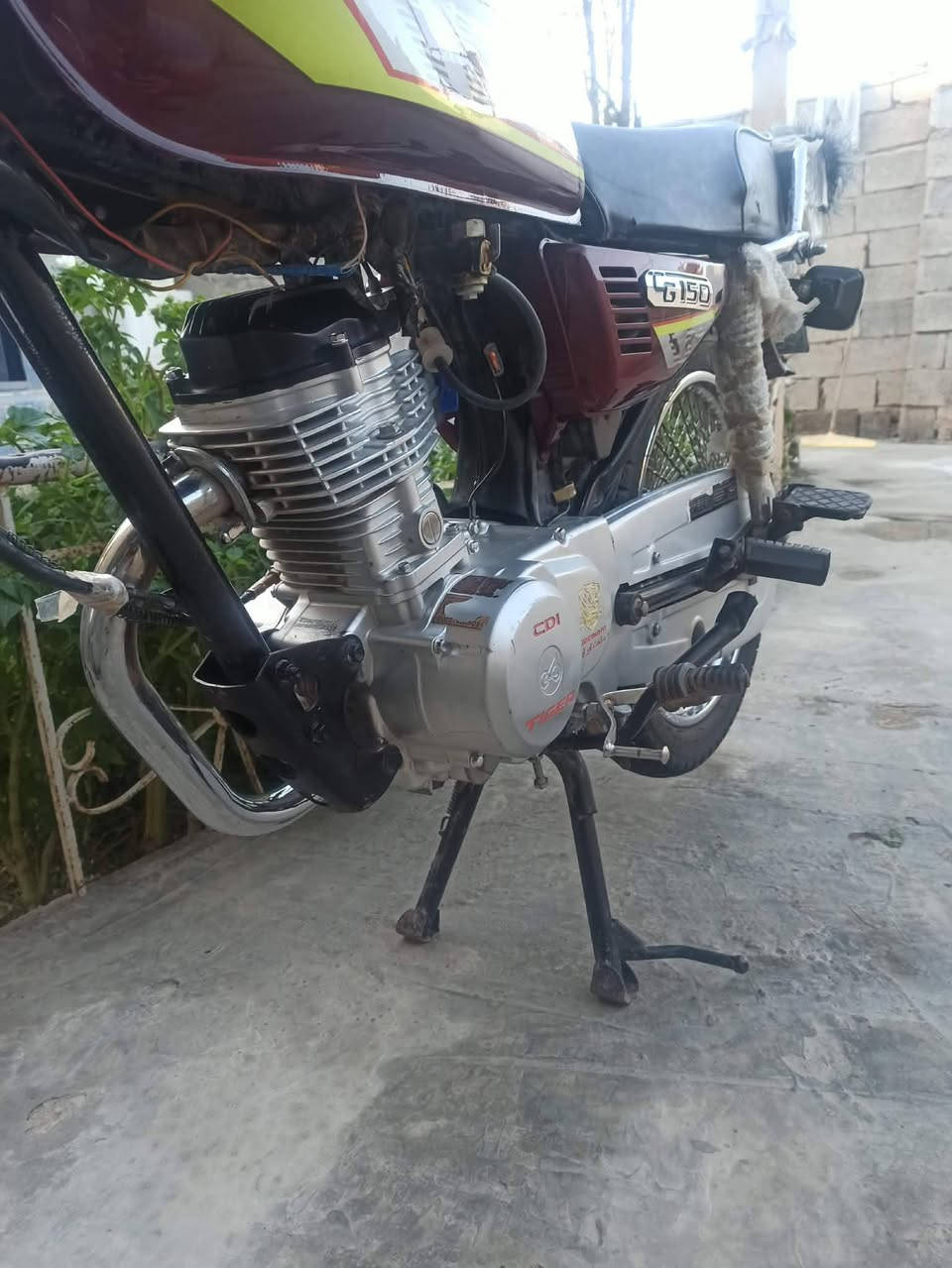 اسلام عليكم 
دراجة للبيع موديل 21محدثة 23 دراجة مكفولة 
السعر 400و50
***********
