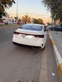 K3 موديل 24 مكينه 1500 دبل نوزل ماشيه 32 الف سياره حلوونضيفه سياره تخب...
