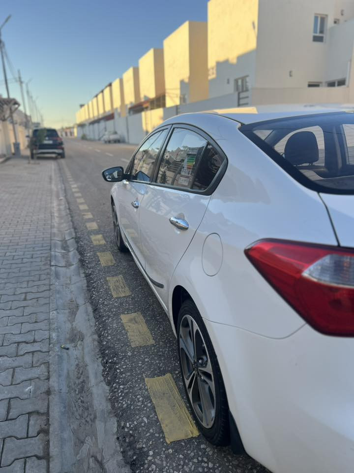 سيراتو مديل 2014 خليجي كير مكينه تبريد حداديه جديده للااستفسار***********السونار مرفق بلصور السعر124
النجف الأشرف
