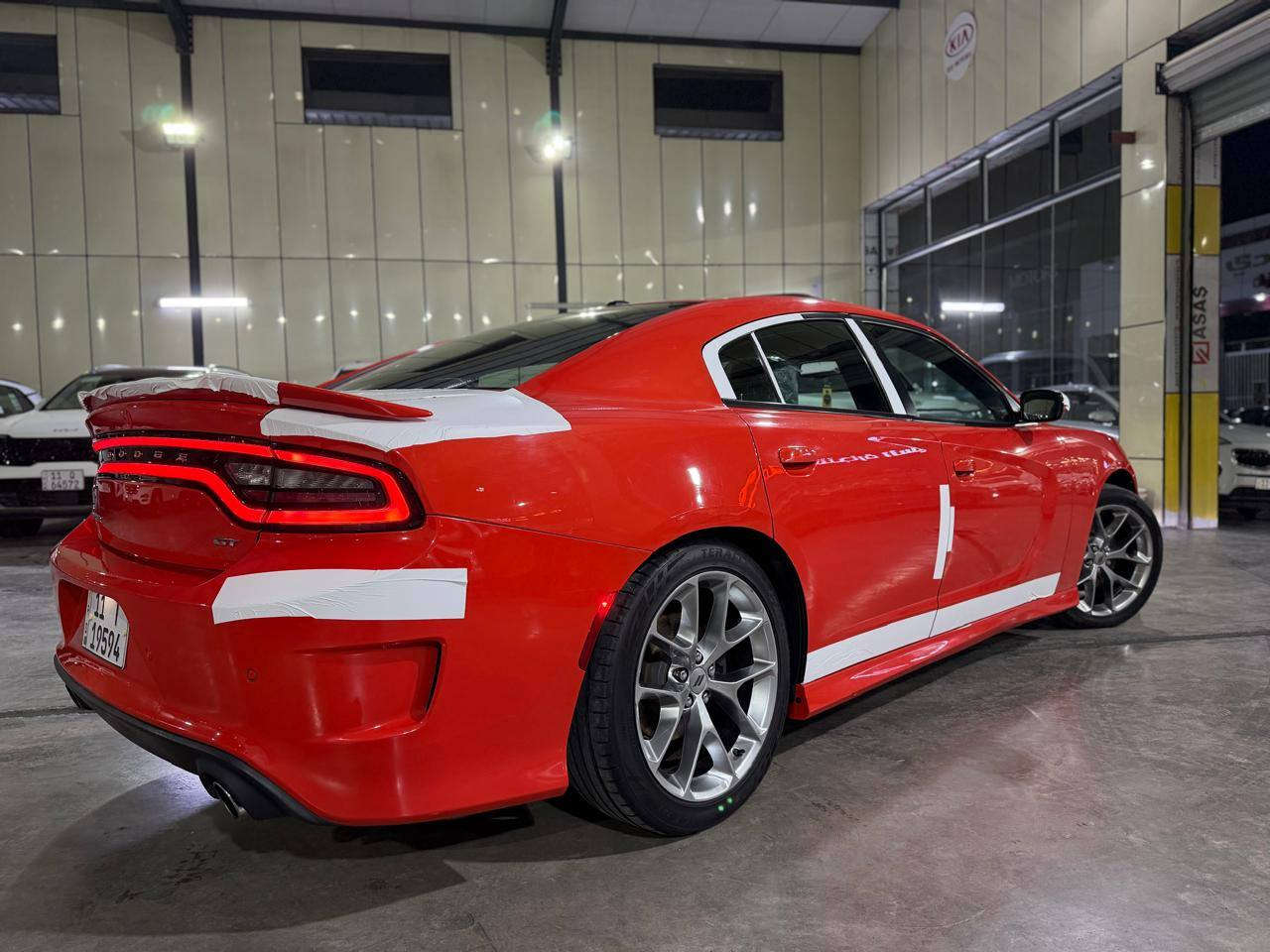 السلام عليكم جارجر ٢٠٢٠ GT خليجي
وكاله (ليث العبيدي)  ماشيه ٣٠ الف جدبده جدااا
كفاله من صبغ وضربه
فتحه
كشنات جلد حضن
شاشه
كأمره خلفيه
شفتات ستيرن
نضام سوبر تراك
حساس خلفي
ويل ٢٠
تشغيل عن بعد
لايت زنون
رقم بغداد بسمي
للتصال***********
مكان سياره بغداد معارض البياع
