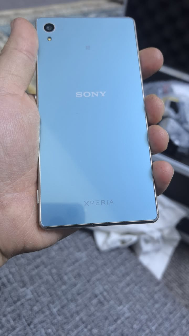 للبیع موبایل نضیف جدا اوروبی
