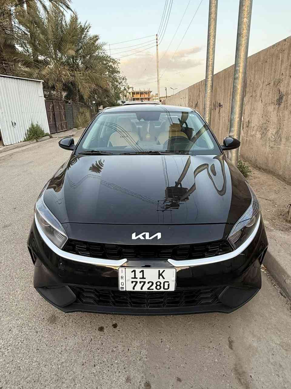 كيا فورتي
موديل 2023
سيارة ماشية 74 الف كيلو مشي امريكا 
سياره جاهزة ومكملة من كلشي على آخر حبايه 
تخم تاير جديد 
دوشمة اصلية 
لايت زنون اصلي 
وهواي صارف عليها 

صور الحادث مرفقه في المنشور مثل ما موضح 
سيارة بدون ايربااك
الاسفسار ***********
