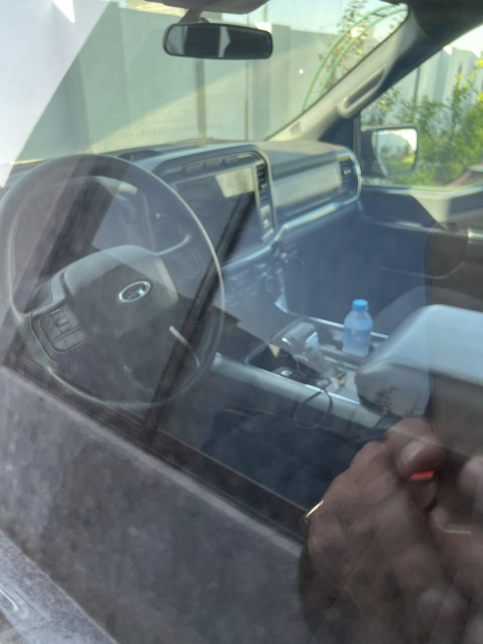 فورد F150

السعر٣٢٥$

وارد امريكي
 
موديل ٢٠٢٤

ماشيه ٨٠٠٠

مكينه ٦ توين تيربو 

للاتصال ***********

مكانها بغداد تقاطع النهروان
