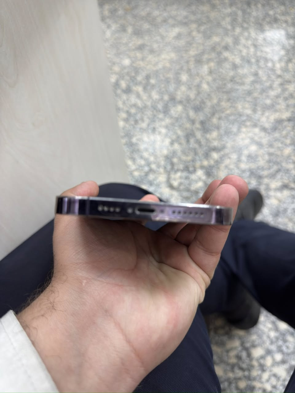 ايفون 14 برو ماكس
شرق اوسط 
نظيف جداً 
بذاكرة 256 
بطارية 84% 
ووتر بروف 
كامل ملحقات 
العنوان بغداد 
السعر : 875 الف .

للأستفسار : 
***********
