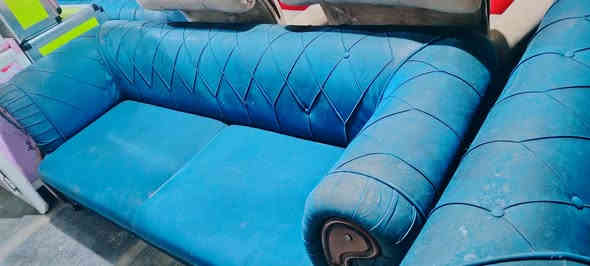 تخم ١٠ مقاعد ٥ قطع التخم نظيف جدا السعر ٣٥٠ الف العنوان البدير شارع جامع ال حجي رشيد القريشي مجاور جملة جاسم البولاني
***********
***********
