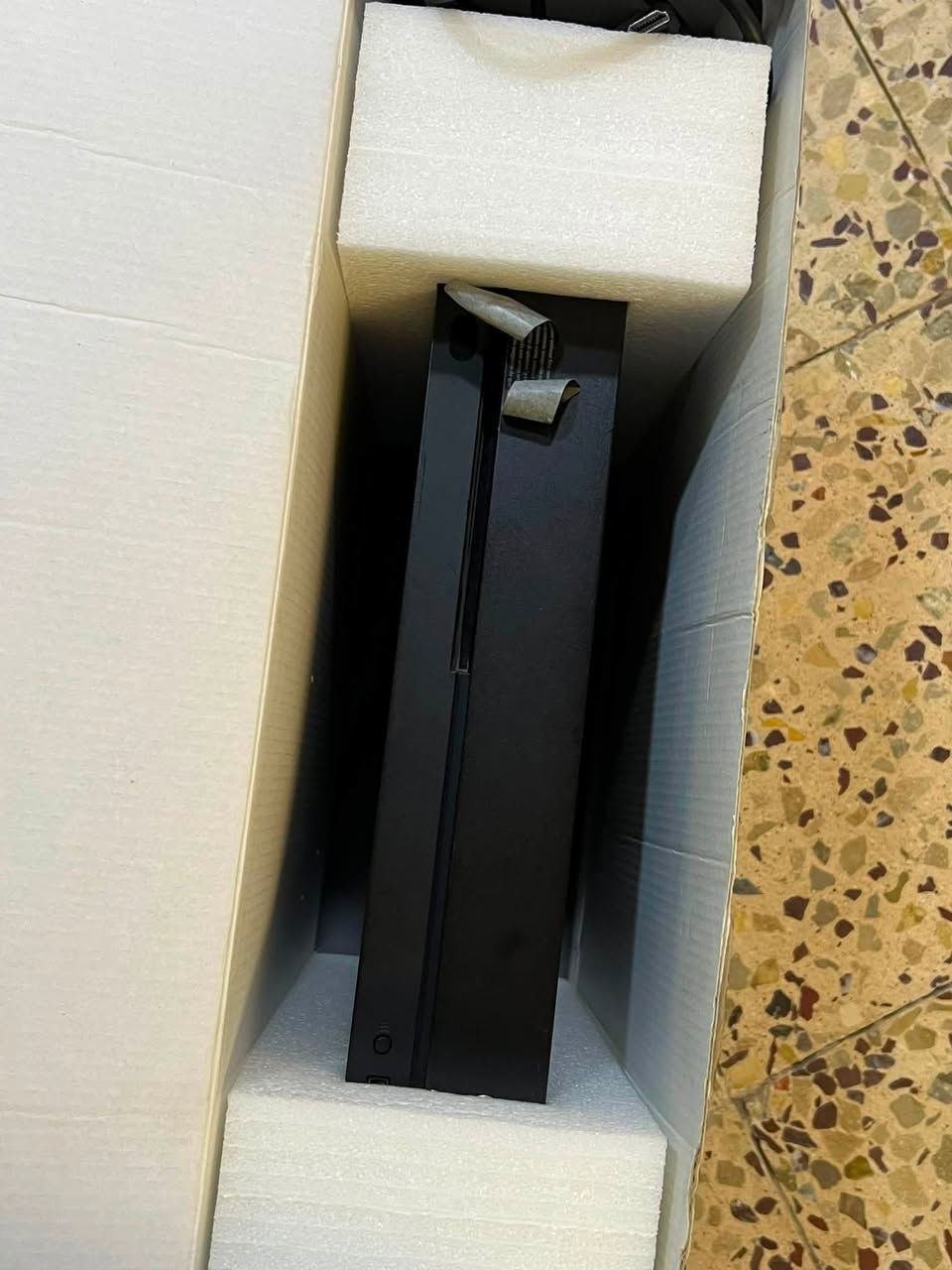 سلام عليكم اكس بوكس ون اكس للبيع لك استكر جهاز نضافه١٠٠ويا الجوستك الاصليه والكيبل الاج دي الاصلي مالته ويا الكارتون مالته مطابق رايده ب 220وبي ومجال تواصل خاص مكاني كركوك شقق صدام


**إذا كنت صاحب هذا الإعلان وتريد حذفه لأي سبب، رجاءا أرسل رسالة إلى الدعم الفني**