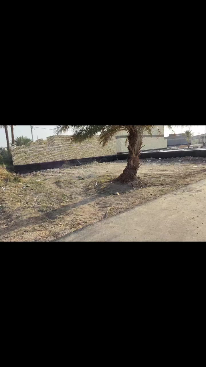 🛑🛑🛑🛑 للبيع
اخر قطعة في مجمع الزگندري الجديد 
162 متر 
شوارع تبليط
ماء 
كهرباء 
متوفر كافة الخدمات 
تقع قبل المدرسة و بسعر مناسب جدا و تحت السوق 
.
.
.
.
.
للتواصل :
زورونا في مكتب نجمة المدحتية للعقار 
بابل ـ الحمزة الغربي 
فلكة الساعة مقابل مطعم أبو وليد 
أو الإتصال على :
*********** محمد النجار 
  *********** حسام مكاوي 

.
.
"نجمة المدحتية" بوابتك الرصينة نحو عالم الأستثمارات العقارية 
#اكسبلور 
#عقارات
#استثمارات_عقارية
