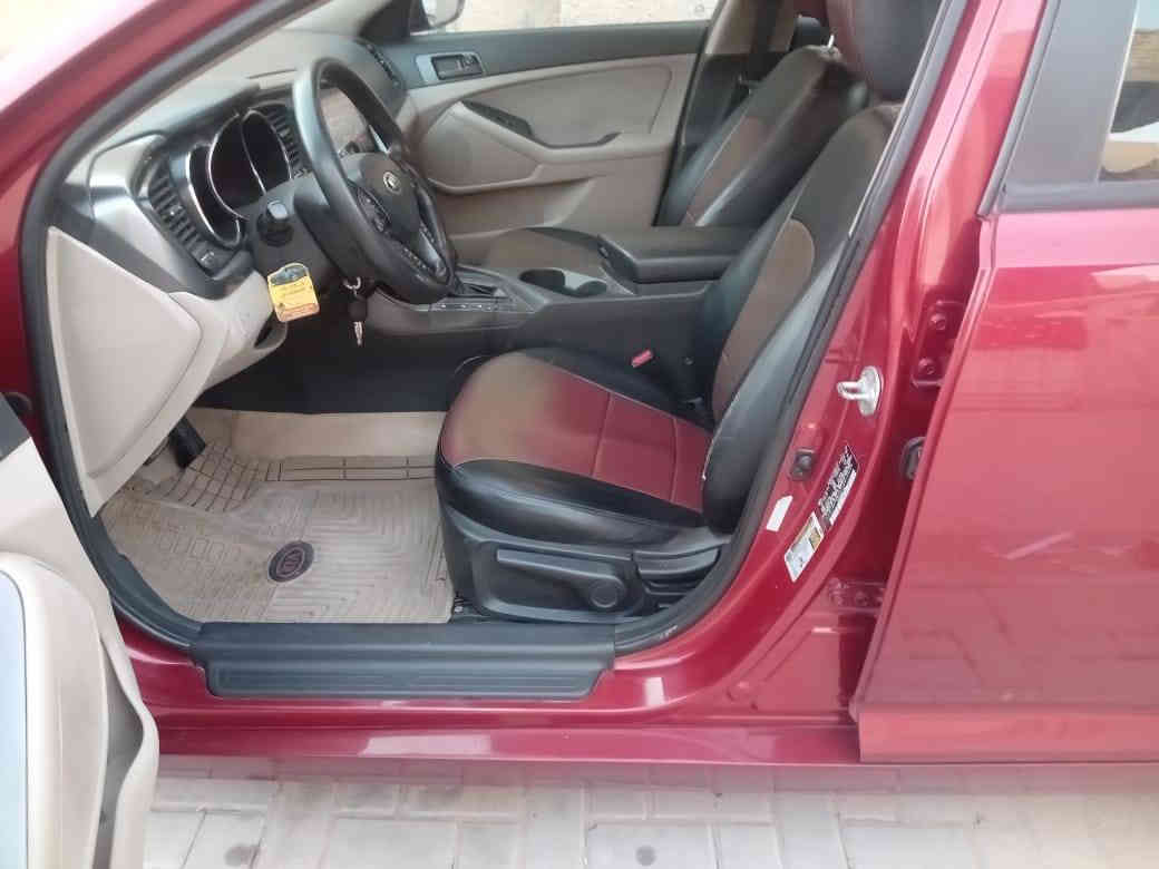 كيا اوبتيما موديل ١٣ امريكي حادثة فقط جنطة وشوية  من جاملغ بدون داخل بدون حوض ضربه سطحية بجم كبس  بدون ايربا ولا سيرفس حجر موجود  محرك ٢٤٠٠ سيارة الباقي مكفول  سعر ١٠٤$وبيه مجال سيارة نضيفة الحمد لله سنويةبسمي رقم بغداد رقم هاتف ***********
