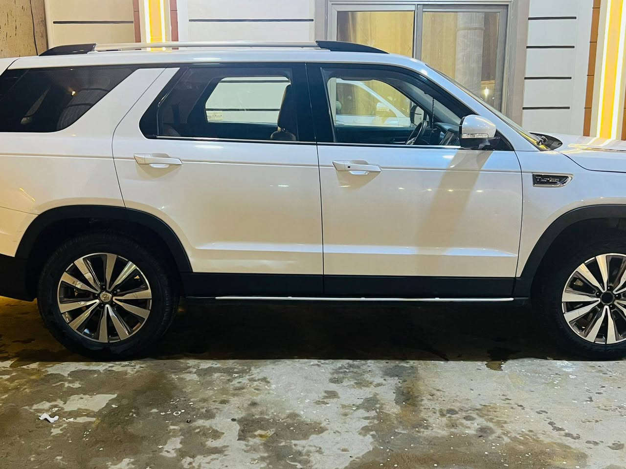 السلام عليكم
شانجان cs95 موديل 2020 حره تحويل . رقم بغداد . كير محرك كشر جديد . السعر 135$
الاستفسار 
***********
