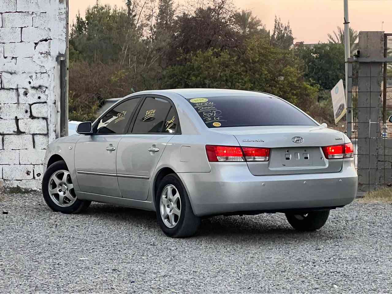 الله يباارك صالون بيج راهوو 
         بسعر 💸💸24.400💸💸
 🎖🌟 معرض القمه  لتجارة السيارات 🌟🎖

🌟النوع : SONATA

🌟 سعـة المحـرك : 2.0 أصلية💯✅

🌟 سـنة الصـنع :2006 حقائق

🌟 عداد المسافة المقطوعة83km✅ 

🌟 نـاقل الحـركة : أوتوماتــگ  💯
 سيارة ربي يبارك 🔥 عيب واحد لا باذن الله 🤍
  قيادة سفااار  🤍
▪️صالون بيج
▪️حساسات خلفيه
▪️ديسكوو 16
▪️تحكم كامل ف المقود مع منظومة اتصال 📞 
▪️تدفئة في الكراسي 🔥
▪️تكيف فريز من اول طقه ❄️ 📦
▪️كرسي كهربائي ✅
▪️كراسي جلد ✅
▪️استار خلفي ✅
🌟 خَـاليـة مِنَ القَصْ و السُّـوسْ والقِشرةٌ نهائي✋✅
🌟 محرگ وكمبيو 10/10 بالضمانه 

🌟 الحـالة : مُمتَــٰـازَة جداً 💯✅

🌟 إستيــراد كوريا حديث 2026🚗 🇰🇷✅

🌟 جمرك / رسالة مفتوحة ✅

-سيارة كسبة لاقوة إلا بالله قمة في النظافة❤️

-برشام الدار فالبواب والعتب✅

-سيارة تحتها سيرية جديدة 🛞🛞

_____مكان طرابلس كوبري الشاحنات ______
رقـم الهـــاتِفٌ ‭‬:↘️⬇️
اتصال او واتس0935552520📱📲 طرابلس, ليبيا


**إذا كنت صاحب هذا الإعلان وتريد حذفه لأي سبب، رجاءا أرسل رسالة إلى الدعم الفني**