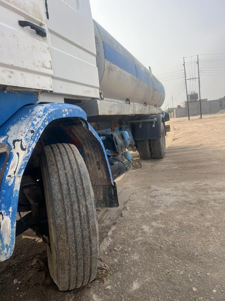 سلام عليكم سكانيه 113 كاورين مكينه كفاله سياره كلش حلوه شاصي كفاله باج بطن تبريد ثلج كهربايات كله شغاله كير 5+5 كشنات كله هوه تانكي ستوني مشتغله دبل شاصي وفرشه جديده وقواطع طخم تاير باتريات جدد سياره جاهزه العمل سنويه 2028 جديده رقم ذي قار (130) وبيه مجال (***********)
