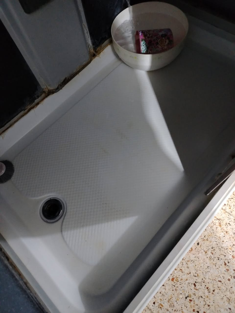🚿 كابينة شاور (جاكوزي) للبيع بحالة جيدة، مع أبواب سلايد وإكسسوارات داخلية، مناسب للبيت أو الشقة. تم فكه وجاهز للنقل والتركيب. المعاينة خير دليل.
💰 السعر: 250 ألف دينار قابل للتفاوض بالمعقول.
🚿 كابينة شاور (جاكوزي) للبيع بحالة جيدة، مع أبواب سلايد وإكسسوارات داخلية، مناسب للبيت أو الشقة. تم فكه وجاهز للنقل والتركيب. المعاينة خير دليل.


**إذا كنت صاحب هذا الإعلان وتريد حذفه لأي سبب، رجاءا أرسل رسالة إلى الدعم الفني**