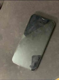 ايفون 12 برو ماكس ازرك  الجهاز نظيف وممفتوح  بطارية 91 الجهاز نظافتة 9...