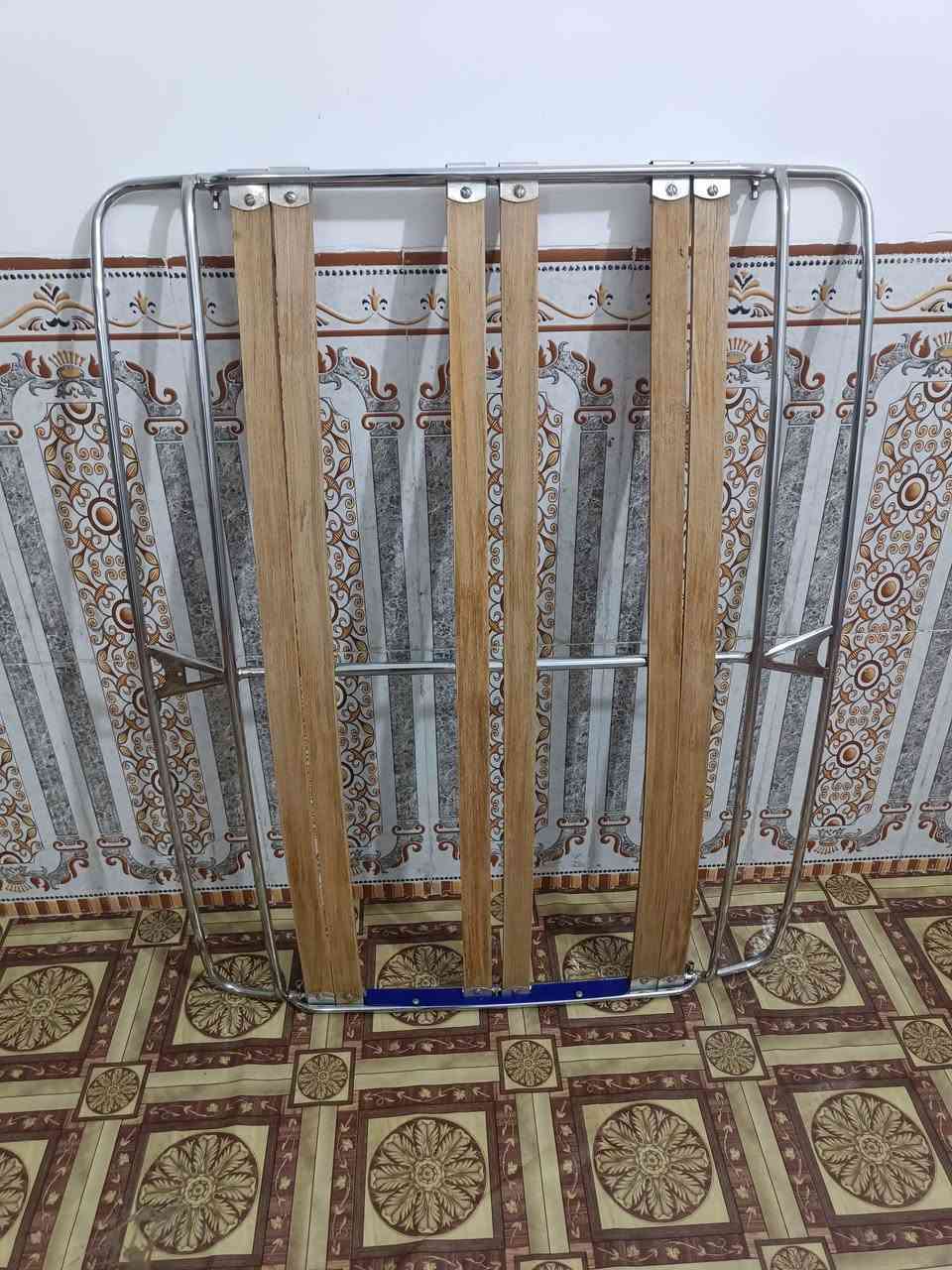 السلام عليكم 
سيبايه ابو عمار 
انتاج 25 
مال اكسنت مضلع 
نضيفه كلش قطره زنجار مابيهة 
سعر 170 
مكاني سماوة 
 توصيل موجوده 
***********
