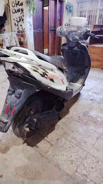 السلام عليكم ماكس للبيع او مراوس راس اب راس دراجه نضيفه خير من الله السعر 300 او مراوس اب عدله او ثعلب المكان ديالى حمرين قريه الجراونه و بيه مجال الرقم :***********
