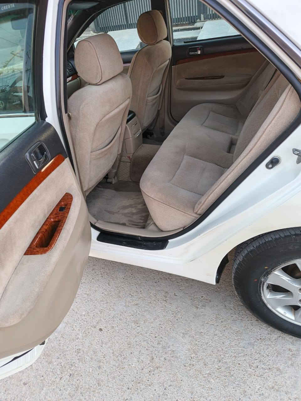 سياره ياباني مارك كراند ٢٠٠١
مكفوله باسمي مداور ثاني يوم السنويه لل ٢٠٣٠
الهزه لحد الشهر ١٢ _٢٠٢٦ محرك ٢ونص ففيتي العقل داخل البنيد  اصراف حلو كلشي شغال بالسياره
1_ بصمه وكامره دواره
 2_برده خلفيه يدويه بلاد
4_لايت ٣ طكات ٤ عالي.. ناصي زنون بلاد عالي اصفر معروف لايتها بليل
 5_شاشه بلوتوث وwifi وراديو و ومنفذ رام ومربوط سرعه ولايت بالشاشه
6_تبريد شغال جنون  وتكت متحرك يمين ويسار وسط الدشبول
7_ويل حجم ١٥ زوج تاير خلفي جديد ابو الخطه البيضه صار شهرين 
8_اللون ابيض :04 الصباغ يعرفه ومنزل بالبليته بلاد
 9_ارضيه جلد
10_قماره جلد لون اسود بقلاوه
11_كشن عبري كهربائي وكشن السائق يدوي سكه 12_هورن طاط شاهينه
13_ سماعات ٤ شغاله و٢ صغيره بالباب مجسم مجموع ٦ صوت جدا عالي 
14_ الجنطه سبير ياباني صغير ما نازل مع جرارة ادوات كبيره بلاد 
كلشي موضح بالمنشور السعر ٧٤
مكان السياره ذي قار قضاء النصر
***********   ***********
