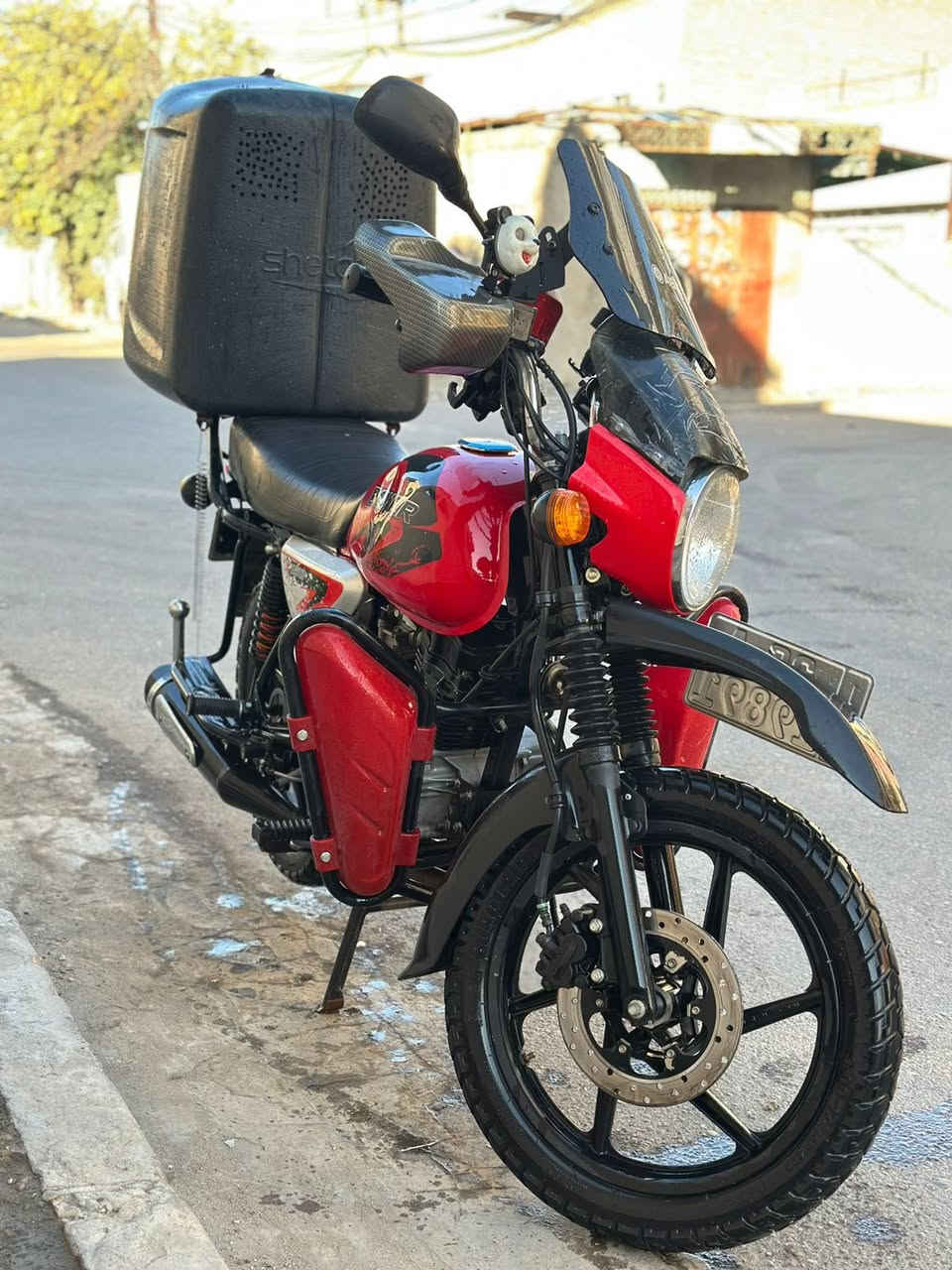 سلام عليكم
بوكسر 2023 الدراجة نضيفة مكفولة من كلشي (بدل بس كلج )
سعرها 2500 وبيه مجال حك الجية ***********

+964 774 180 7517 
مكان بغداد
