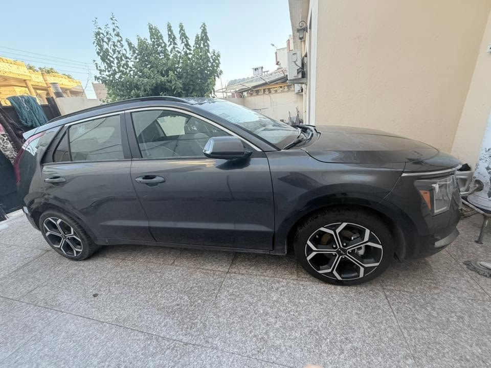 كيا نيرو هايبرد ٢٤ فول مواصفات الحادث  بالصور
‭***********‬       المكان الرمادي السعر ١٦٠
