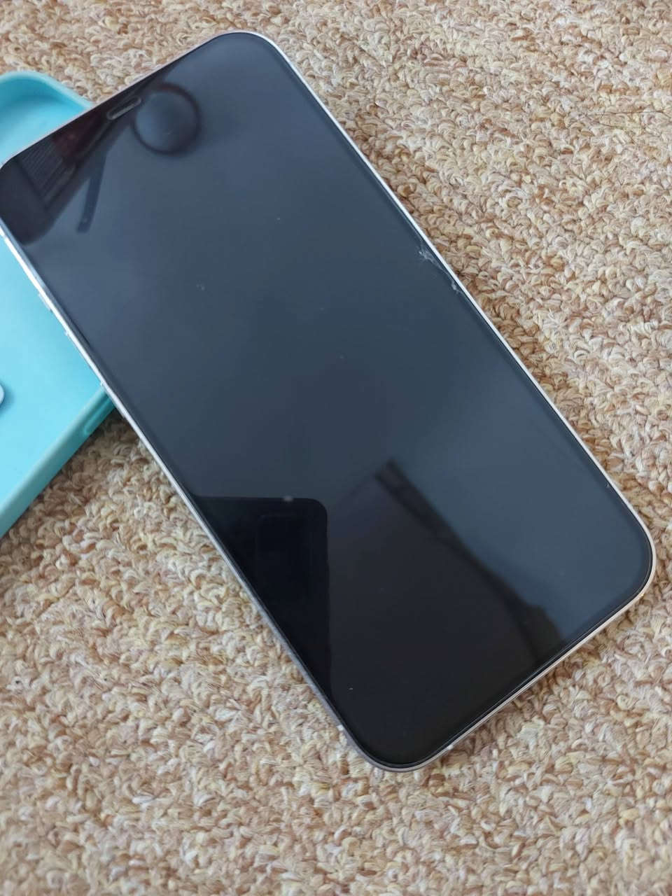 السلام عليكم ايفون12  برو ماكس  ذاكرة 512
السعر 500 جهاز نظيف جدآ
*********** للاستفسار
