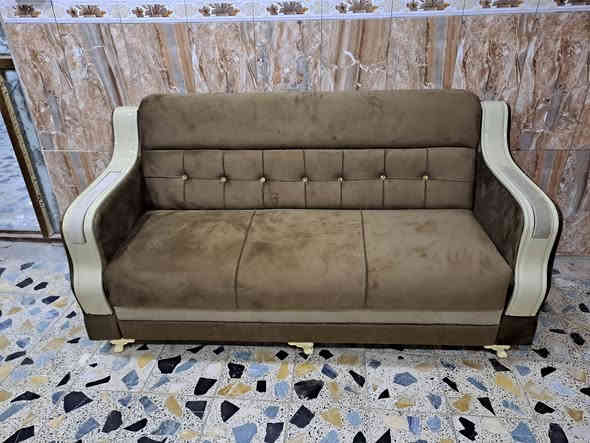 ورشة صلاح الكناني لتصليح و دوشمة وتغيير القماش والإسفنج لجميع انواع التخومة والديوان  نشتغل بجميع انواع الاقمشة حسب اختيار الزبون قماش تركي درجة اولى  وسفنج مميز اول للاستفسار الاتصال على الرقم *********** يوجد واتساب
