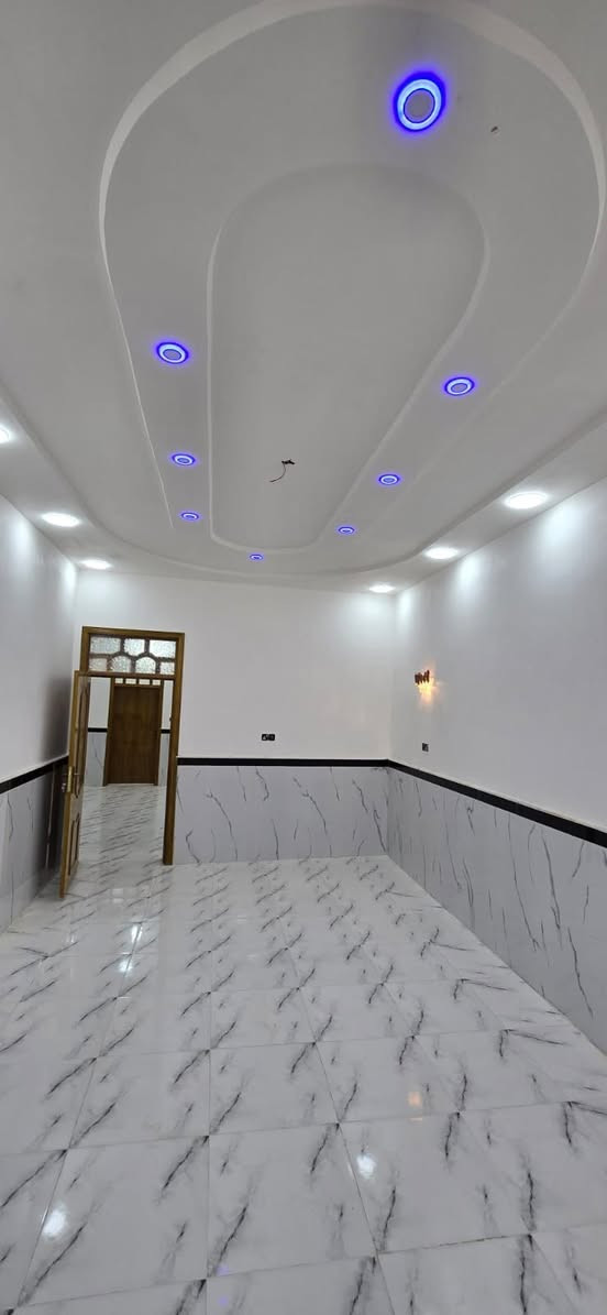 دار البيع المساحه 200متر منطقة عبجيه بناء حديث 2026 مقابيل مدرسه وساحه الستفسار اكثر تصال بصاحب العقار***********ابو براهيم
