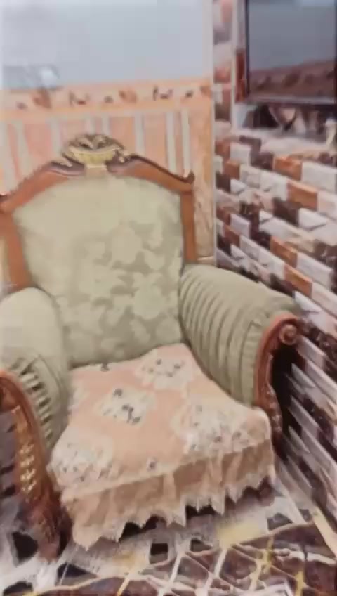 سلام عليكم تخم للبيع 10 مقاعد 
+طبلات 1كبيره و4 صغار مكاني 
بلديات تقاطع الكهرباء سعر 250الف
رقم الهاتف *********** واتساب
