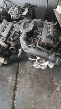 سلام عليكم
مكينه نيسان كي اربعه وعشرين 
مكينه وارد ضمان شهر
طابوكه 900الف 
***********
اخوكم علي السراي
