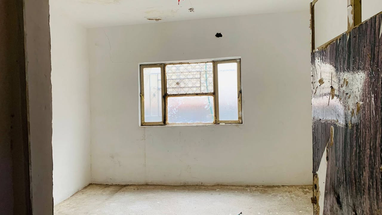 بيت للايجار الشعله شا ع 60 الغربي الخدمي  طابق ثاني بي غرفتين نوم وصاله ومطبخ درج خارجي كهرباء وحد ماي وحده سعر الإيجار 300 الف قفل


**إذا كنت صاحب هذا الإعلان وتريد حذفه لأي سبب، رجاءا أرسل رسالة إلى الدعم الفني**